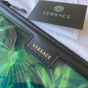 Versace Virtus 'Jungle Print' - clutch, wristlet, bag, wallet, pouch - Gorgeous!